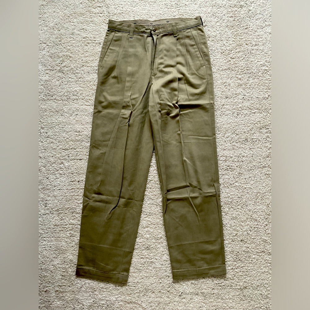 Dockers Khaki Pants